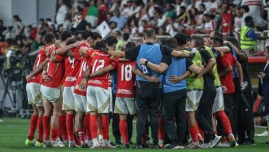 مراسم-تتويج-الأهلي-بعد-فوزه-على-الزمالك-في-نهائي-كأس-السوبر-المصري-–-يلا-سبورت-–-يلا-لايف