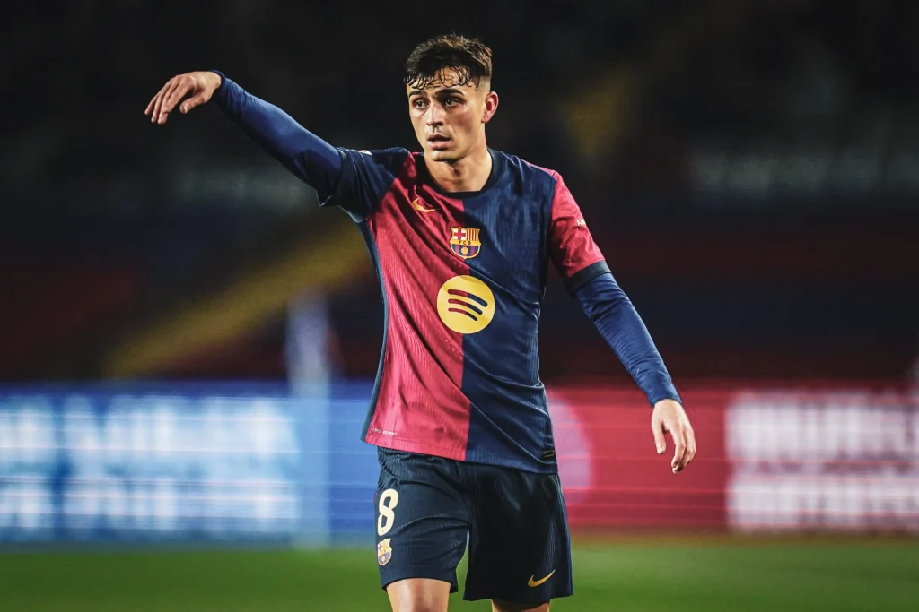 بيدري-يكشف-عن-أفضل-تشكيلة-في-تاريخ-الكرة!