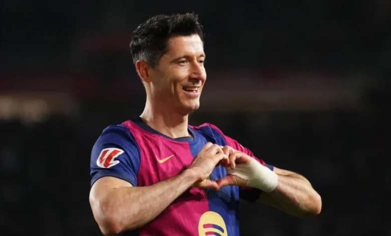 هدف-ليفاندوفسكي-الثاني-في-مباراة-برشلونة-ضد-بوروسيا-دورتموند-في-ربع-نهائي-دوري-أبطال-أوروبا