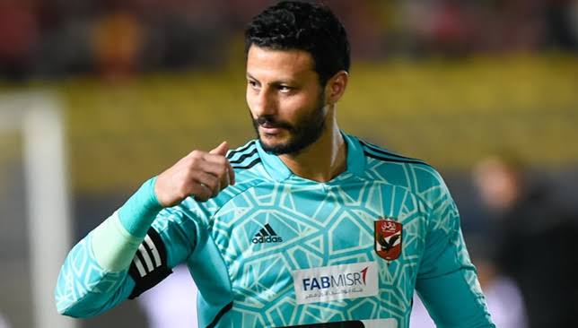 الشناوي-يواصل-حماية-عرين-الأهلي-ضد-بيراميدز-–-الدوري-المصري