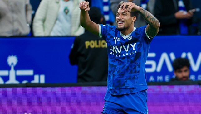ليوناردو-يتقدم-قائمة-الهلال-لمباراة-العدالة.-فيديو-–-الدوري-السعودي