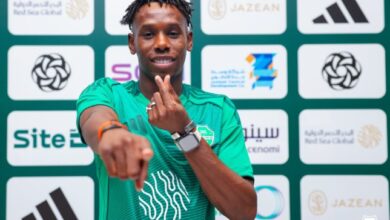 تفاصيل-مثيرة-بشأن-انتقال-زكريا-هوساوي-إلى-الأهلي-–-الدوري-السعودي