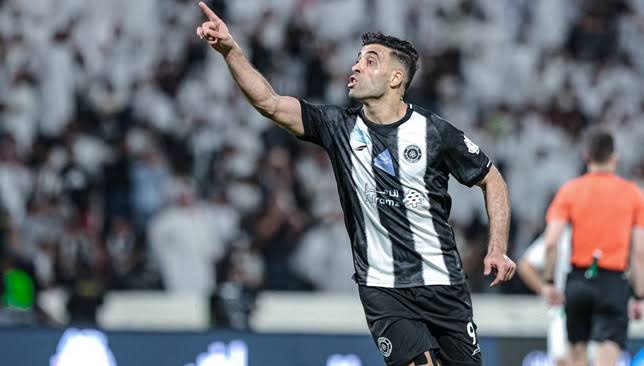 حقيقة-مفاوضات-الفتح-لضم-حمد-الله-من-الشباب-–-الدوري-السعودي