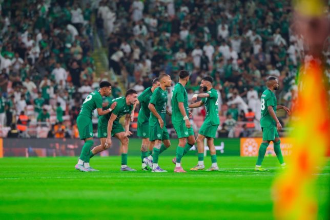 الأهلي-ينتظر-جاهزية-نجمه-لمواجهة-بيراميدز-–-الدوري-المصري