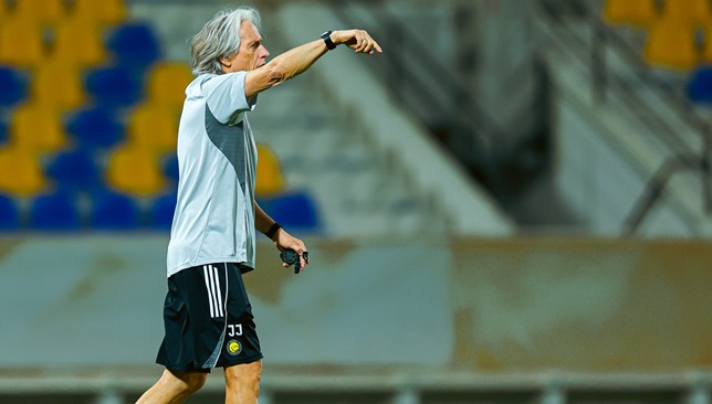 جيسوس-يختار-بديلَي-ثنائي-النصر-الغائب-أمام-الفيحاء-–-الدوري-السعودي