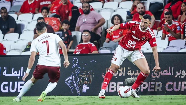 الأهلي-يتخطى-سيراميكا-كليوباترا-ويبلغ-نهائي-كأس-السوبر-المصري-–-الدوري-المصري