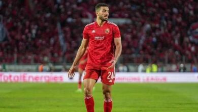 عبد-المنعم-يُلقي-بظلال-الشك-على-عودته-للأهلي-–-الدوري-المصري