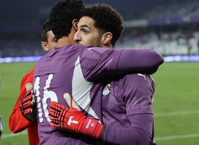 اعتذار-وقبلة-ينهيان-أزمة-الشناوي-وحسام-حسن-في-منتخب-مصر-–-الدوري-المصري