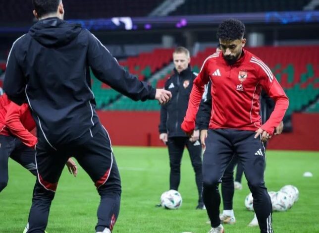 الأهلي-يحدد-موقفه-من-انتقال-مروان-عطية-إلى-الدوري-الإماراتي-–-الدوري-المصري