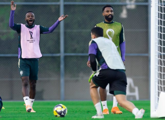 ملامح-خطة-رينارد-في-مواجهة-عمان-–-الدوري-السعودي