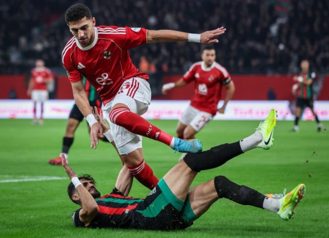 اعتراف-هام-من-مدير-الأهلي-بشأن-عقود-خماسي-الفريق-–-الدوري-المصري