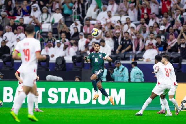 السلبية-تحسم-الشوط-الأول-بين-السعودية-والأردن-–-الدوري-السعودي