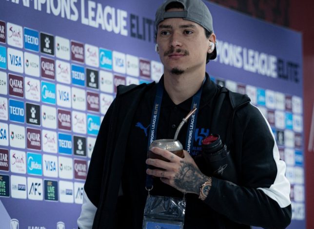 نونيز-وليوناردو-يقودان-تشكيلة-الهلال-ضد-الشارقة-–-الدوري-السعودي