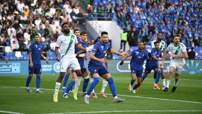 الفتح-يحقق-رقمًا-لافتًا-ضد-الأهلي.-وجوميز-يحل-عقدته-–-الدوري-السعودي