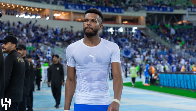 مدرب-الهلال-يُبلغ-علي-البليهي-بقرار-صادم-–-الدوري-السعودي