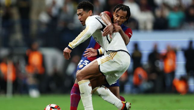 حكم-الكلاسيكو-يبرر-قرار-الوقت-الضائع-في-تسجيلات-رسمية-–-الدوري-الاسباني