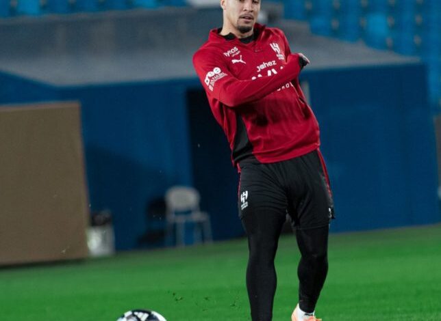 الهلال-يخطط-لصفقة-تبادلية-قوية-مع-نابولي-–-الدوري-السعودي