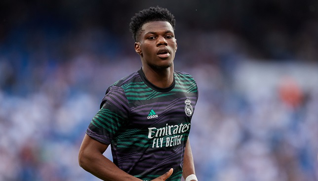 تشواميني-يضع-أربيلوا-في-ورطة-داخل-ريال-مدريد-–-الدوري-الاسباني