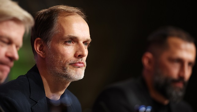 كاراجر-يطالب-مانشستر-يونايتد-بالتعاقد-مع-توخيل-أو-لويس-إنريكي-–-الدوري-الانجليزي