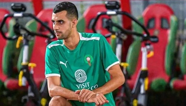 يوسف-بلعمري-يودع-الرجاء-تمهيدًا-لبدء-محطة-الأهلي-–-الدوري-المصري