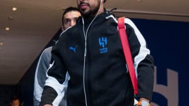 تشكيلة-كلاسيكو-الهلال-والأهلي.-سالم-الدوسري-يتحدى-رياض-محرز-–-الدوري-السعودي