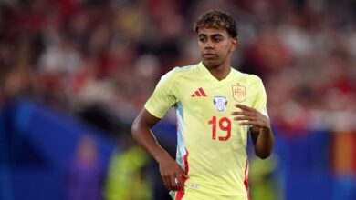 لامين-يامال-يستعد-لمعركتين-ضد-ميسي-وصلاح-–-الدوري-الاسباني