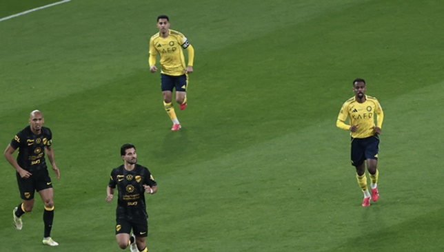 هل-حُرم-الاتحاد-من-ركلة-جزاء-صحيحة-أمام-النصر-بسبب-سيماكان؟-–-الدوري-السعودي