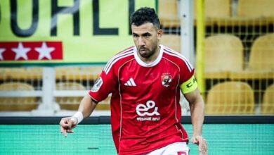 طبيب-الأهلي-يوضح-إصابة-تريزيجيه-ضد-شبيبة-القبائل-–-الدوري-المصري