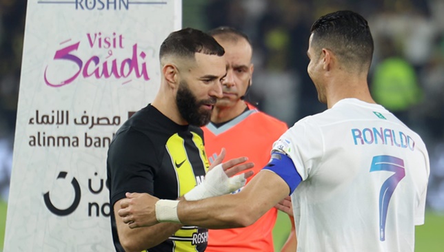 رسالة-ساخرة-من-بنزيما-إلى-رونالدو-بعد-انتقاله-إلى-الهلال-–-الدوري-السعودي