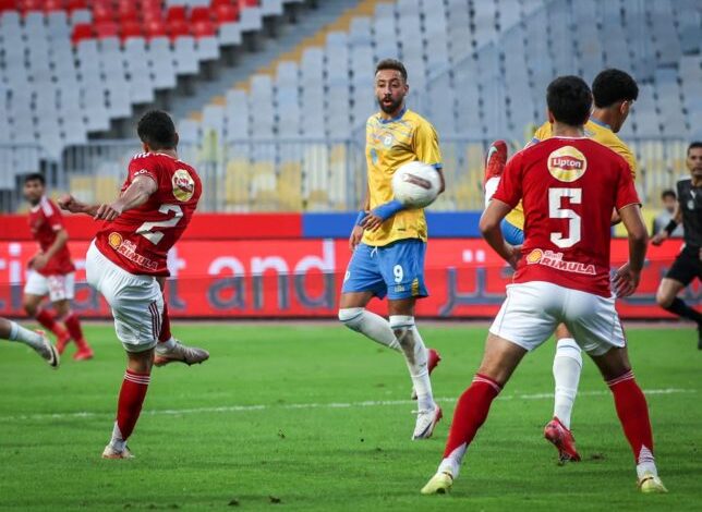 الأهلي-يقهر-الإسماعيلي-بثنائية-في-الدوري-المصري.-فيديو-–-الدوري-المصري