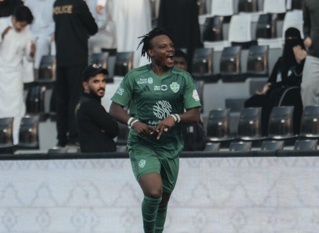 الأهلي-يضرب-الشباب-برباعية-في-35-دقيقة.-فيديو-–-الدوري-السعودي