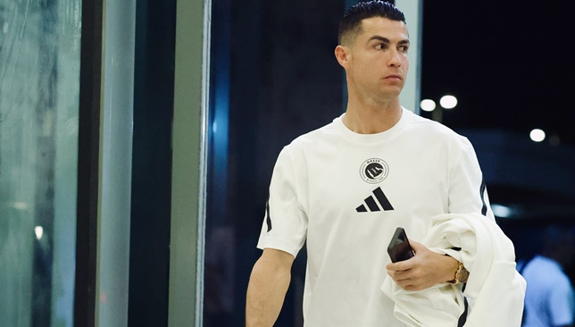 إنجاز-تاريخي-لـ-رونالدو-بعد-هدفه-ضد-الفتح-–-الدوري-السعودي