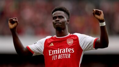 الأعلى-أجرًا.-آرسنال-يوقع-عقدًا-طويل-الأمد-مع-ساكا-رسميًا-–-الدوري-الانجليزي