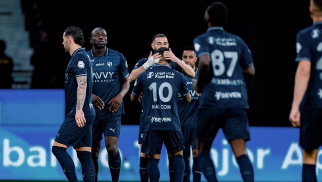 بـ10-لاعبين.-الاتحاد-يفرض-التعادل-على-الهلال-في-الكلاسيكو-–-الدوري-السعودي