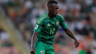 إيفرتون-يوضح-حقيقة-طلب-التعاقد-مع-سعود-عبد-الحميد-–-الدوري-الانجليزي