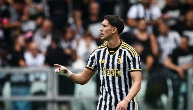 برشلونة-يحسم-موقفه-من-التعاقد-مع-فلاهوفيتش-–-الدوري-الاسباني