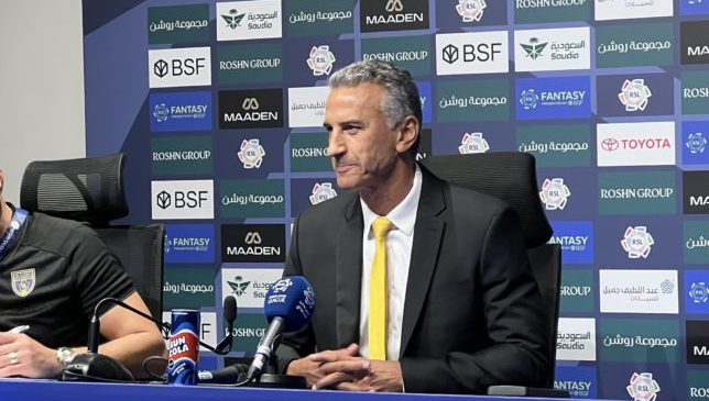 مدرب-التعاون-يكشف-عن-خلل-في-الهلال-وسر-التعادل-–-الدوري-السعودي