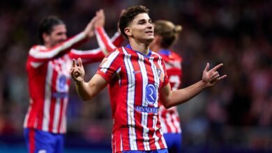 مباشر-برشلونة-وأتلتيكو-مدريد:-طرد-وهدف-خرافي-لمصلحة-أتلتيكو.فيديو-–-الدوري-الاسباني