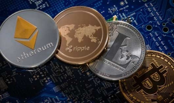 البيتكوين-تتجاوز-الـ17000-دولار-بارتفاع-قدره-352-دولارا-–-يلا-لايف