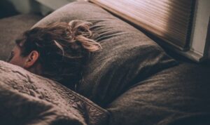 دراسة-جديدة-تكشف-أن-توقف-التنفس-أثناء-النوم-يسبب-تدهورًا-معرفيًا-–-يلا-لايف