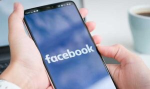 فيسبوك-يضيف-ألعاب-متعددة-للاعبين-أثناء-المكالمات-المرئية-في-ماسنجر-–-يلا-لايف