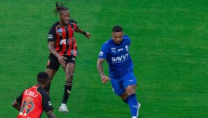 الهلال-يفتتح-مشواره-بالدوري-بالفوز-على-الرياض-بثنائية.-فيديو-–-الدوري-السعودي-–-عالم-الرياضة