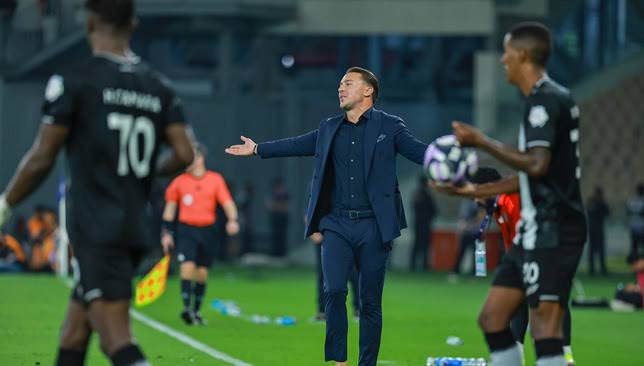 يايسله-يحذر-لاعبي-الأهلي-قبل-مواجهة-العربي-في-الكأس-–-الدوري-السعودي-–-عالم-الرياضة