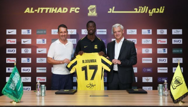 الاتحاد-يستهدف-التعاقد-مع-مدافع-أندرلخت-بعد-دومبيا-–-الدوري-السعودي-–-عالم-الرياضة