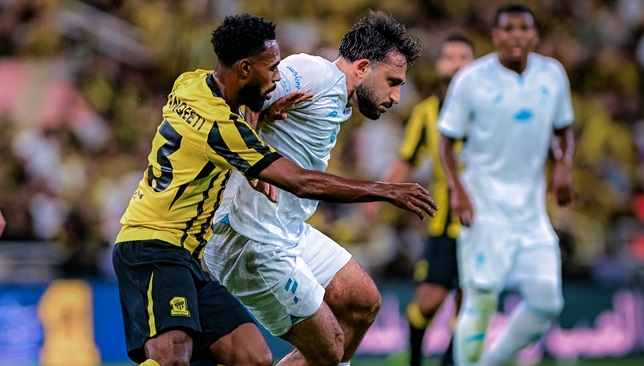 رقم-سلبي-في-مباراة-الاتحاد-والفتح-–-الدوري-السعودي-–-عالم-الرياضة