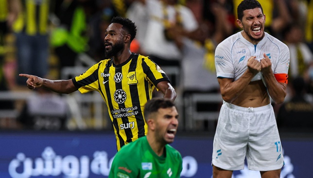 الاتحاد-يحقق-رقمين-مميزين-بفوزه-على-الفتح-–-الدوري-السعودي-–-عالم-الرياضة