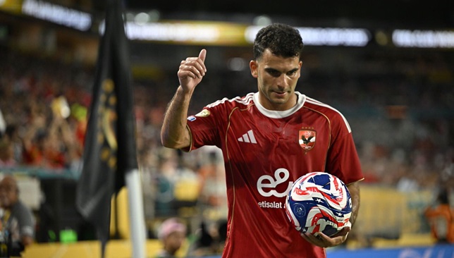 طبيب-الأهلي-يكشف-تفاصيل-إصابة-زيزو-أمام-إنبي-–-الدوري-المصري-–-عالم-الرياضة