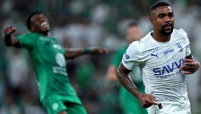 الهلال-يصل-لرقم-غير-مسبوق-بثلاثية-الشوط-الأول-ضد-الأهلي-–-الدوري-السعودي-–-عالم-الرياضة