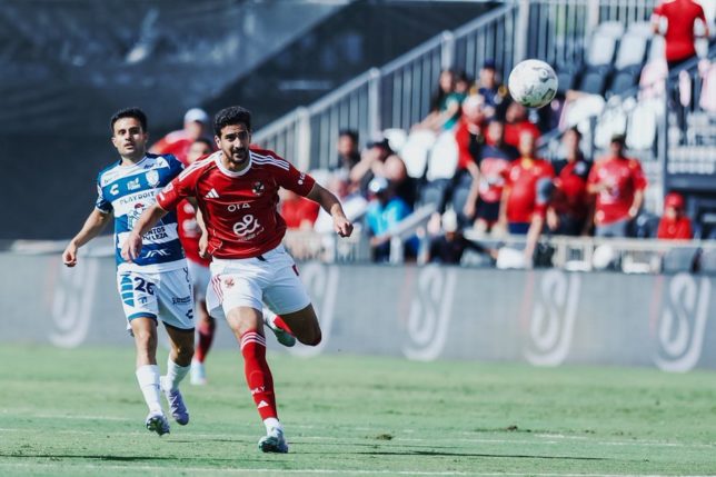 بن-رمضان-يقود-وسط-الأهلي-أمام-الزمالك-–-الدوري-المصري-–-عالم-الرياضة