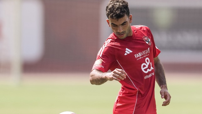 زيزو-يقوي-تشكيلة-الأهلي-ضد-الزمالك-–-الدوري-المصري-–-عالم-الرياضة